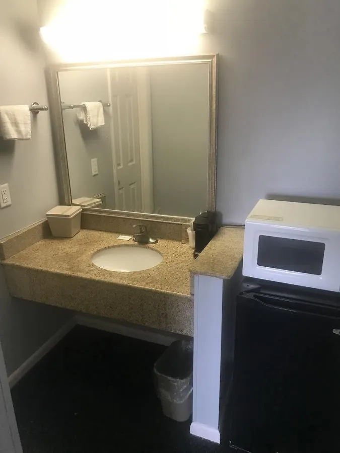 Travel Inn Newport News Motel